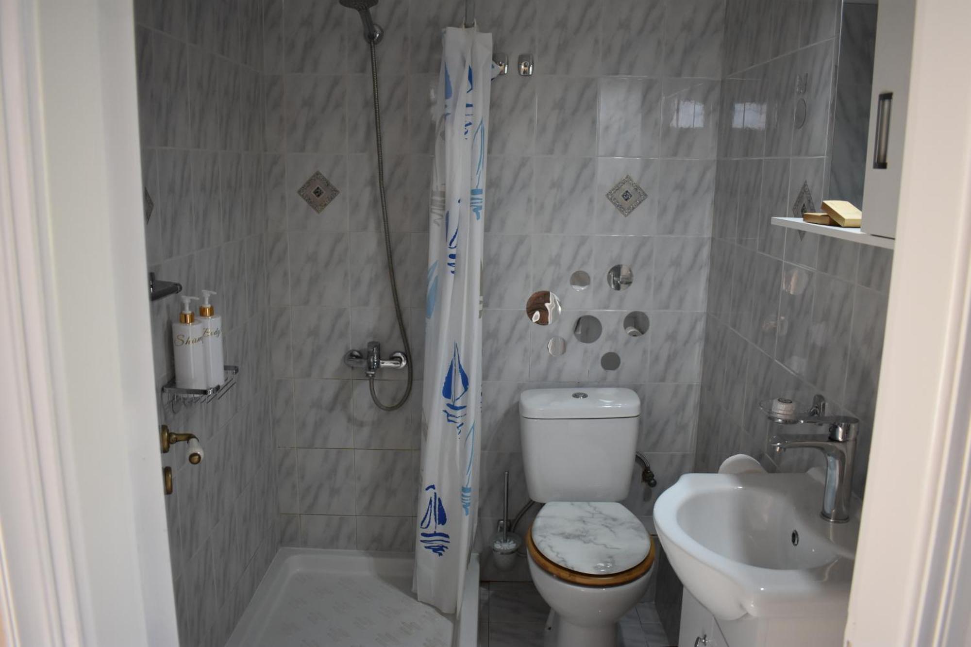 Apartment Kostas *